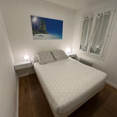 Villa Des Palmiers, Chambre 3, Lit Double Villeneuve-sur-Lot Exterior foto